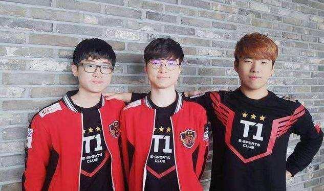 借助引进萨 借助引进萨