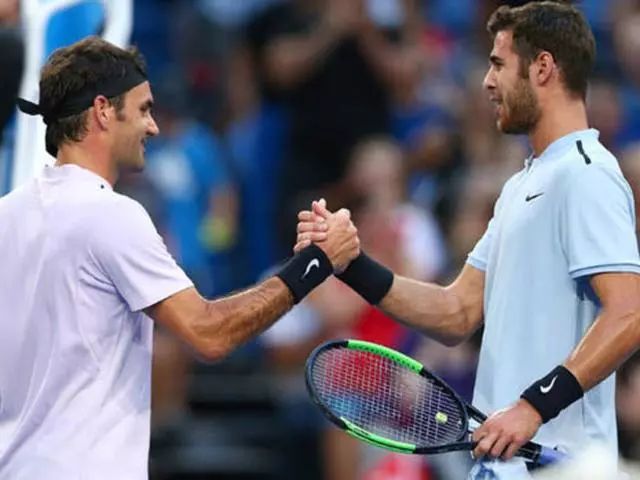 引了众多球 引了众多球