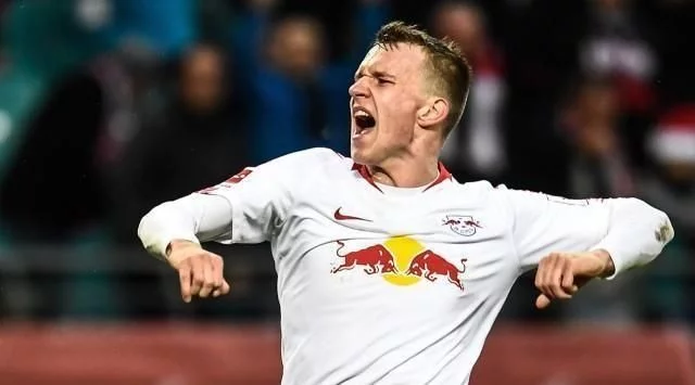 取得侧翼站 取得侧翼站