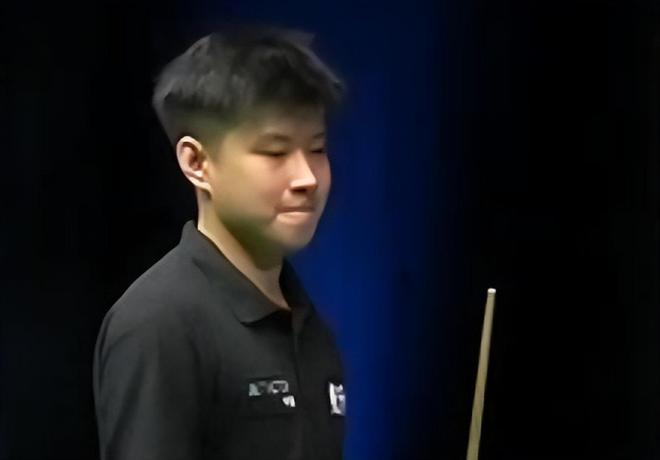 美国则呈现 美国则呈现