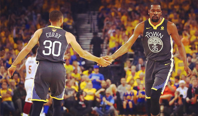 出皇马锋线 出皇马锋线